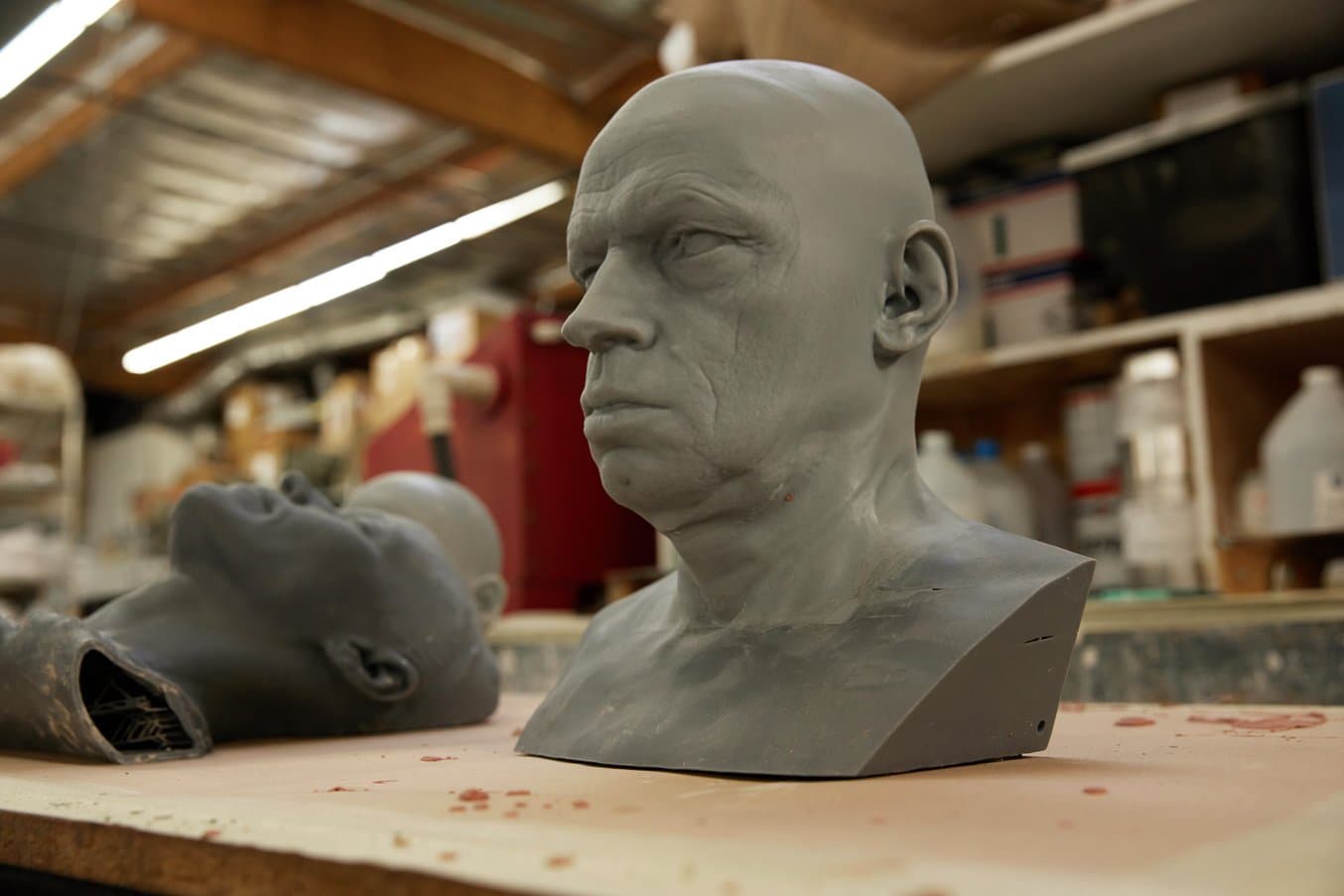 Grey 3D printed head and neck